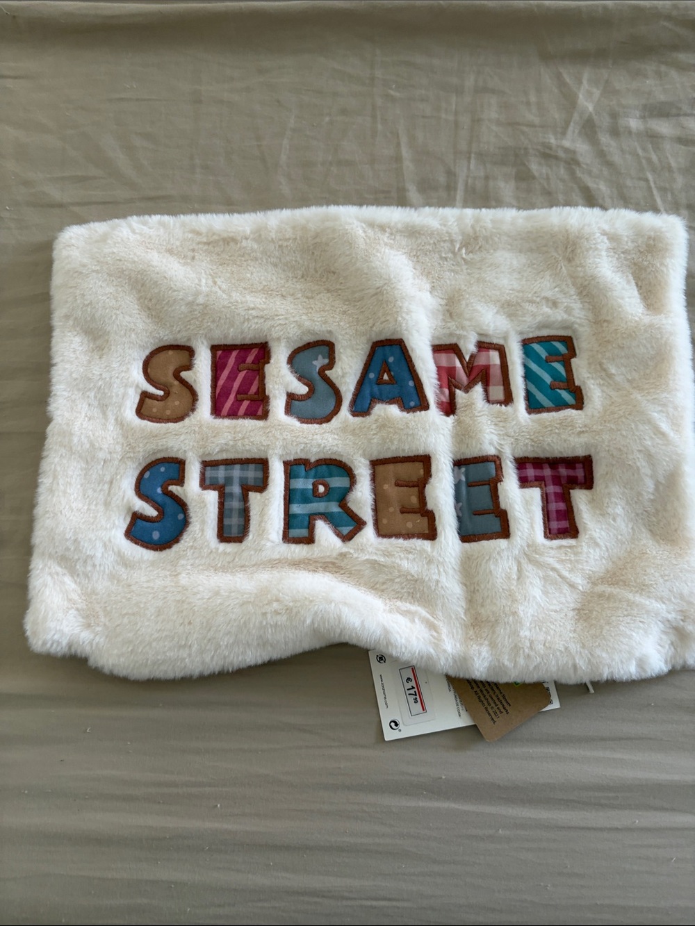 set of 2 Sesame Street Cream Plush Throw with Multicolor Appliqué Letters
